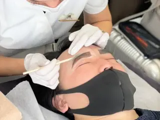 アイブロウ LUXY銀座店 メンズ脱毛＆フェイスの眉毛・アイブロウイメージ