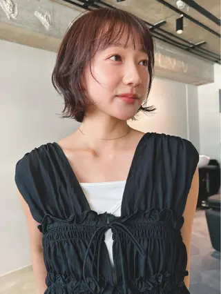 ショート カラー パーマ kazuki【顔周り ×レイヤーカット】のヘアスタイル