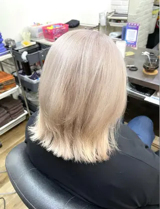 ミディアム カラー 栄/レイヤーカット /ケアブリーチ🍁楓のヘアスタイル