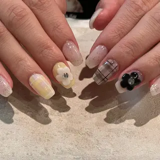 ネイル ecrinエクラン kana🌺のネイルデザイン