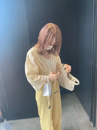 ミディアム カラー パーマ ヘアアレンジ re naのヘアスタイル