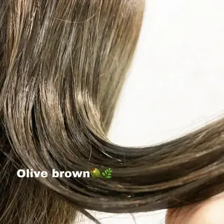 ロング カラー ヘアアレンジ ルナ|縮毛矯正 ×デザインカラー🥝のヘアスタイル