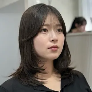 ミディアム ✨レイヤーカット✨ 顔まわり✂️鎌倉楓麻のヘアスタイル