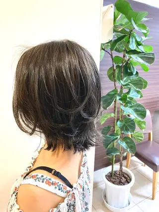ミディアム 内田 浩一朗のヘアスタイル