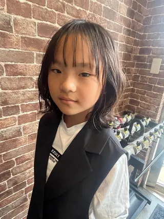 ショート カラー パーマ ヘアアレンジ メンズ キッズ ネイル マツエク・マツパ アイブロウ 久木原 ゆりのヘアスタイル