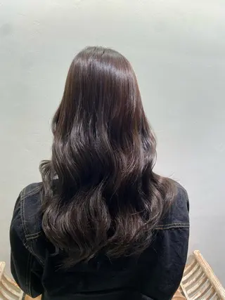 ロング カラー UNBIRTHDAY いずみのヘアスタイル