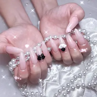 ネイル Momoka .のネイルデザイン