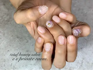 ネイル LAVISH nail salonのネイルデザイン