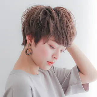 ショート カラー パーマ Lond re Maison.原宿のヘアスタイル