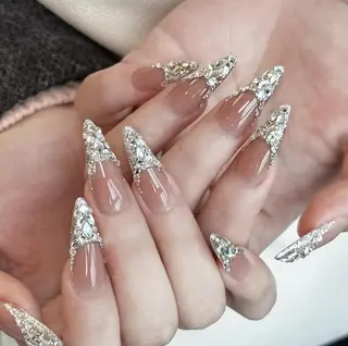 ネイル Pure&Rich Nailのネイルデザイン