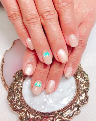 ネイル CROWN プライベートサロンのネイルデザイン