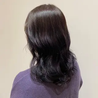 セミロング カラー 宮澤 梨羅のヘアスタイル