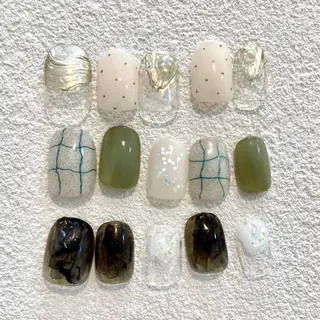 ネイル 石原 彩音のネイルデザイン