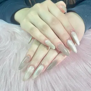 ネイル Jr.ネイリスト🤍 【Alissa】新栄のネイルデザイン