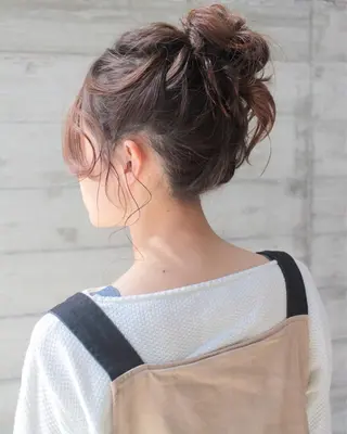 セミロング ヘアアレンジ クニモトハルナ ボブ/柔らかカラーのヘアスタイル