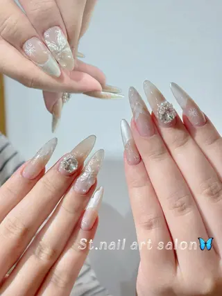 ネイル St Nail Art Salonのネイルデザイン
