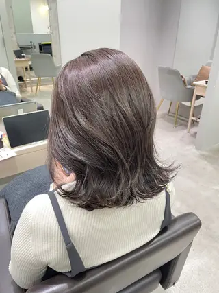 ミディアム 藤本 夢のヘアスタイル