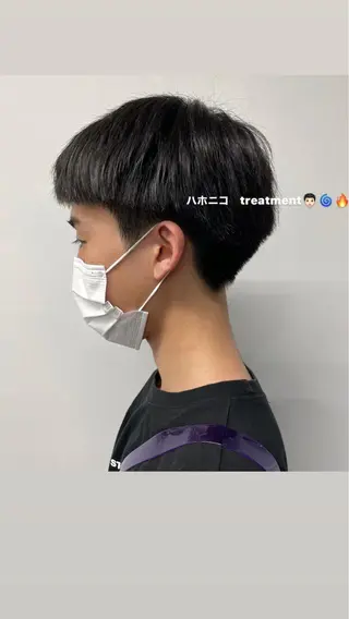 カラー パーマ ヘアアレンジ メンズ キッズ ネイル マツエク・マツパ 透明感カラー・レイヤ ー🎀amika🎀のヘアスタイル