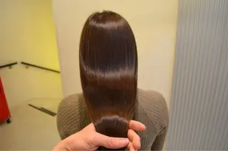 セミロング カラー メンズ眉毛ITSUK Iメンズ専門　新宿の眉毛・アイブロウイメージ