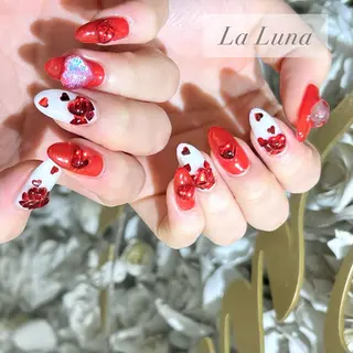 ネイル LaLuna🌙 Natsukiのネイルデザイン