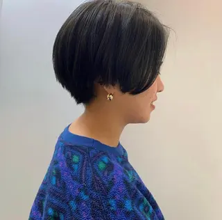 ショート カラー 末次 史奈のヘアスタイル