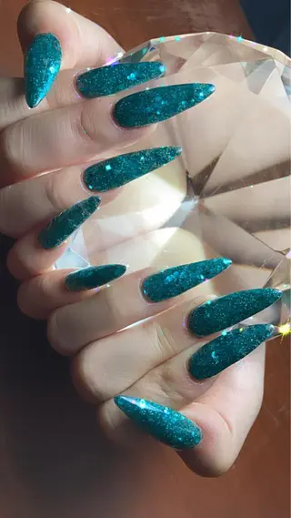 ネイル nailALBA ヨシアキのネイルデザイン