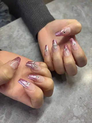 ネイル IROHA NAIL 真結子のネイルデザイン