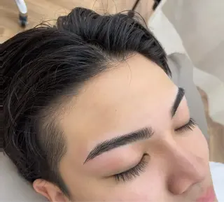 メンズ アイブロウ 🎀あ み🎀のマツエク・マツパデザイン