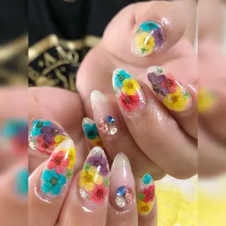 ネイル 中谷 亜佑美のネイルデザイン