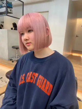 カラー 🎀ボブ+ハイトーン シュカ👶🏻のヘアスタイル