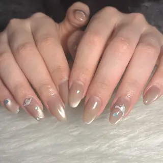 ネイル LAVISH manaのネイルデザイン