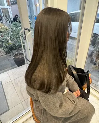 セミロング カラー Lomalia 🤍🫧/makoのヘアスタイル
