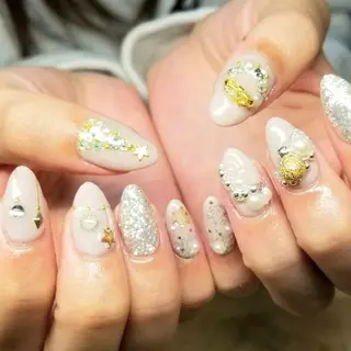 ネイル L'instant  Nail Artzのネイルデザイン