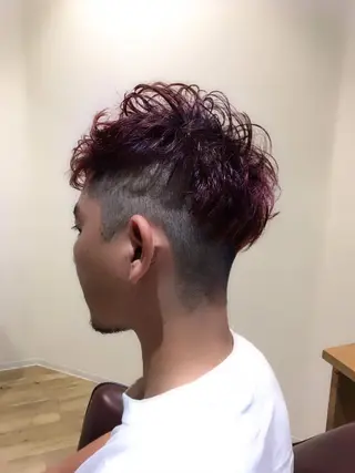 ショート メンズ カラー chill out 南塚口本店のヘアスタイル