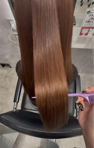 ロング misaki /ハイトーンカラーのヘアスタイル