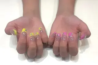 ネイル 田中 梨奈のネイルデザイン