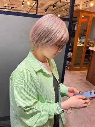 ショート 💛ブリーチカラー /ブリーチ縮毛💛のヘアスタイル