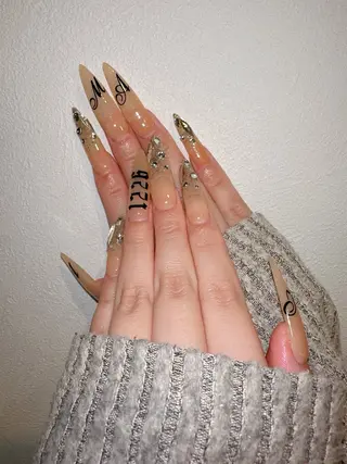 ネイル nicoto Harukiのネイルデザイン