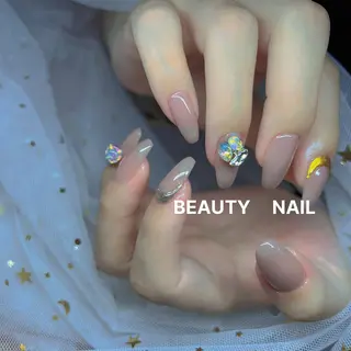 ネイル Moonstone Salonのネイルデザイン