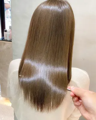 ロング カラー 巻ける縮毛矯正✨ ボブ/ショートともきのヘアスタイル