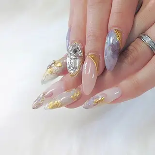 ネイル Nail salon LEVALOレヴァロのネイルデザイン