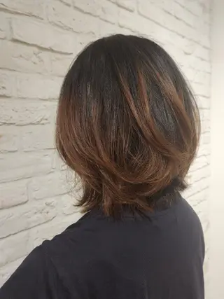 ミディアム GOOD NEIGHBORS 水戸赤塚所属・植田 沙織のヘアスタイル