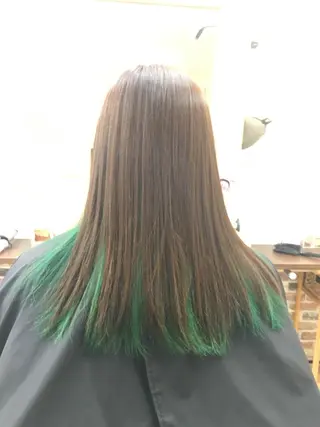 カラー 小寺 穂奈実のヘアスタイル