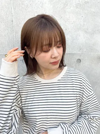 ショート カラー 🎧パーソナルケア/ 透明感カラー/ミユのヘアスタイル