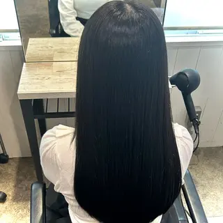 ロング うる艶カラー /縮毛矯正✨レオンのヘアスタイル