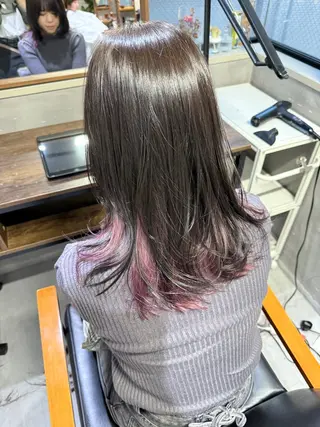 セミロング カラー ウルフ レイヤー パーマ🪐MANAのヘアスタイル