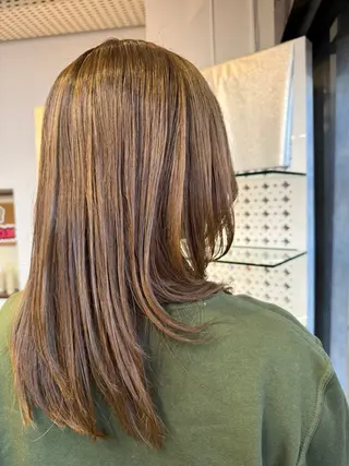 ミディアム 艶カラー🕊️ ✴︎Yukari✴︎のヘアスタイル