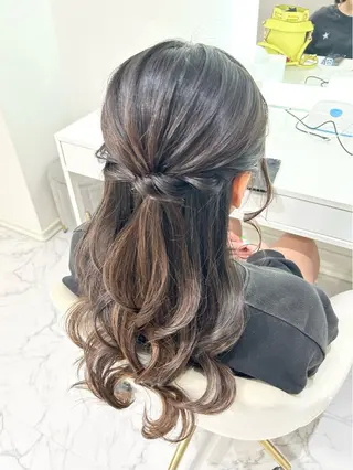ロング ヘアアレンジ ヘアセット専門店 Rのヘアスタイル