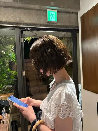 ミディアム パーマ パーマ×透明感カラー MIOのヘアスタイル