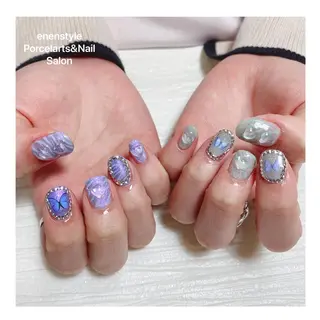 ショート ネイル 👑enen style👑のネイルデザイン